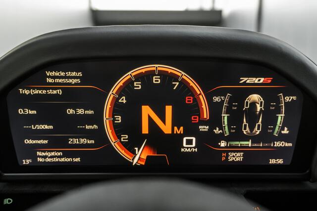 Mclaren 720S 4.0 V8 Performance - Onyx Black - Carbon