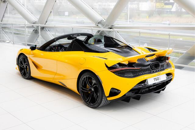 Mclaren 750S Spider 4.0 V8 | Volcano Yellow | Electrochromic Roof | Black Pack |