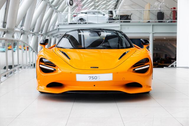 Mclaren 750S Spider 4.0 V8 | Papaya Spark | Electrochromic Roof |