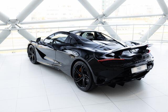 Mclaren 750S Spider 4.0 V8 | Electrochromic Roof | MY2027 | McLaren Orange |