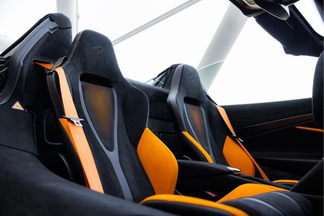 Mclaren 750S Spider 4.0 V8 | Electrochromic Roof | MY2027 | McLaren Orange |