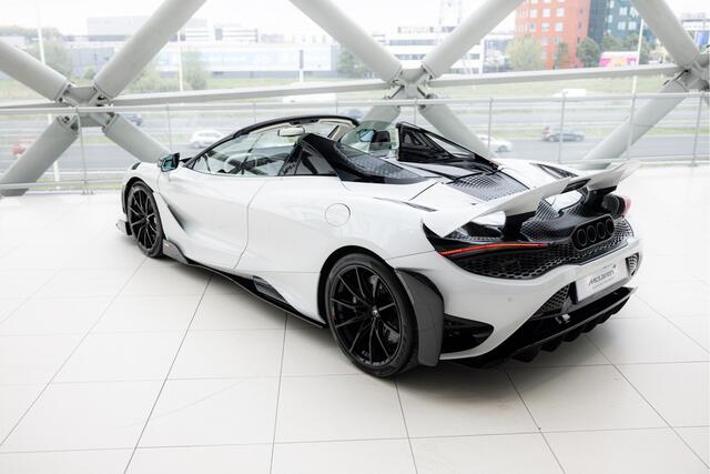 Mclaren 765LT 4.0 V8 Spider | MSO | Purple Carbon | White Interior |
