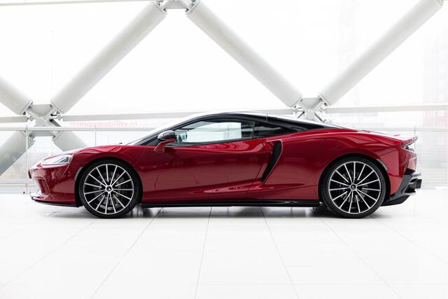 Mclaren GT 4.0 V8 | Electrochromic Roof | B&W |