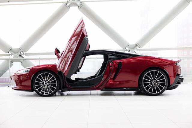 Mclaren GT 4.0 V8 | Electrochromic Roof | B&W |