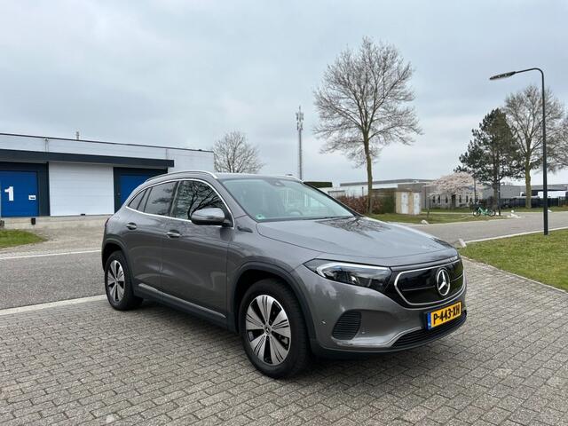 Mercedes-Benz 250 Luxury Line 67 kWh