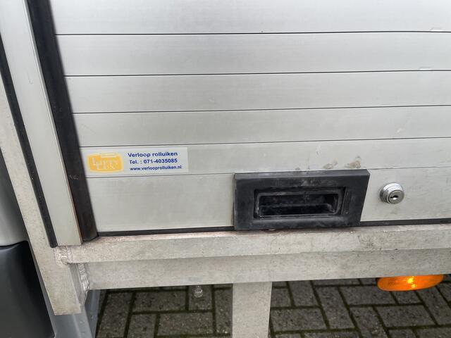 Mercedes-Benz 311 CDI Sprinter 2.2 L2 EURO VI-D / vaste prijs rijklaar ¤ 27.950 ex btw / 27.924 km NAP / originele Nederlandse bus / zilver metallic / airco / cruise / trekhaak / Karhof opbouw