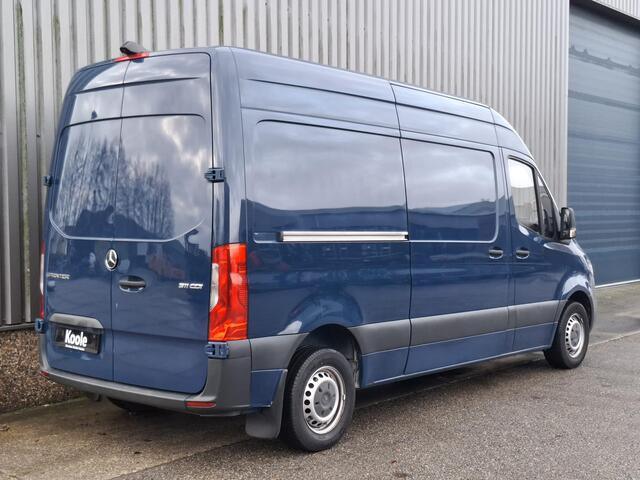 Mercedes-Benz 311 CDI Sprinter 2.2 L2H1 Functional / AIRCO / CAMERA / 3 ZITS / DEALER ONDERHOUDEN / NAVI