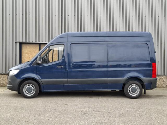 Mercedes-Benz 311 CDI Sprinter 2.2 L2H2 AIRCO / CAMERA / 3 ZITS / DEALER ONDERHOUDEN / NAVI