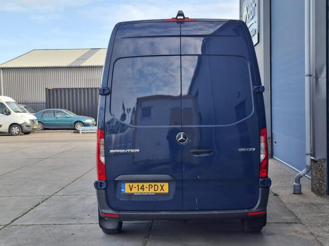 Mercedes-Benz 311 CDI Sprinter 2.2 L2H2 - WDB9106331P133346 poetsen en foto's maken