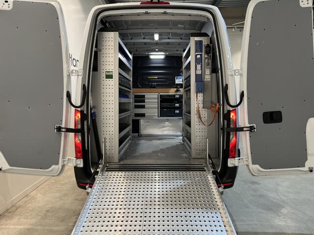 Mercedes-Benz 311 CDI Sprinter L2H2 RWD / Euro 6 / Servicebus / Bott inrichting / 220V / Airco / Oprijplaat / Compressor / CarPlay / Camera