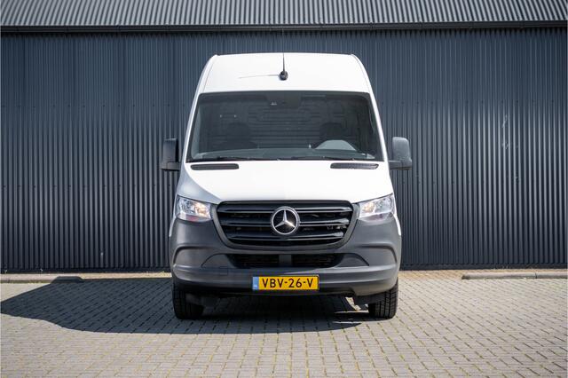 Mercedes-Benz 311 CDI Sprinter L2H2 | Volledig Ingericht | Mbux | Camera | Navi | Climatronic