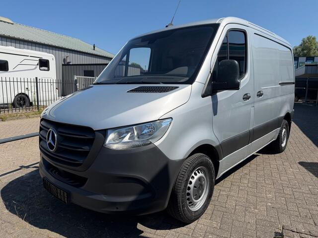 Mercedes-Benz 311 CDI Sprinter L1H1 E6 | 2x Schuifdeur | Mbux | Leder