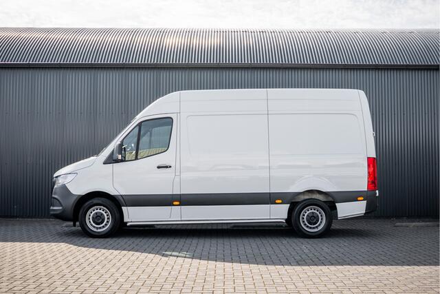Mercedes-Benz 311 CDI Sprinter RWD L2H2 | Volledig Ingericht | Mbux | Camera | Climatronic