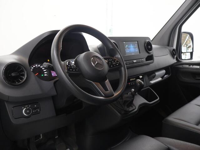 Mercedes-Benz 311 CDI Sprinter L2 H2 RWD