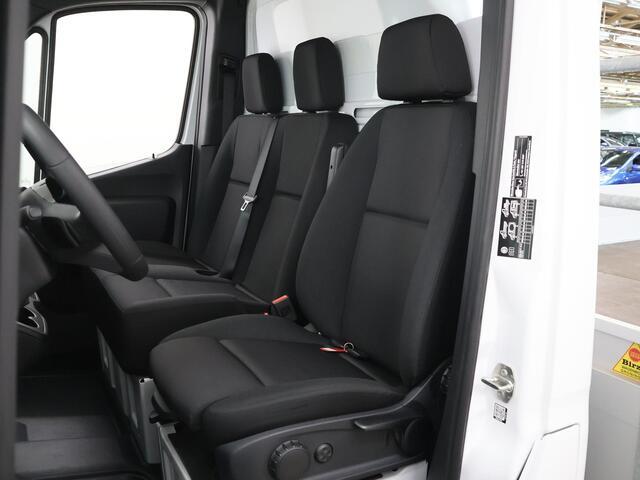 Mercedes-Benz 311 CDI Sprinter | Aut. | L3 | Chassis | PRO | MBUX Navigatie | Airco | Cruise Control | Zijwindassistent | Lane Assist | Comfort-bestuurdersstoel | 3-zits | ELKE OPBOUW MOGELIJK