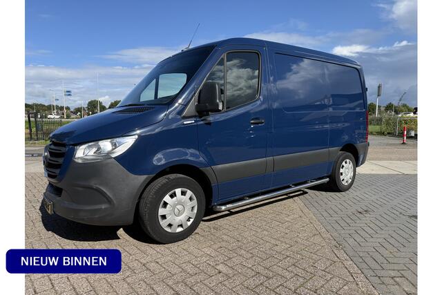 Mercedes-Benz 311 CDI Sprinter 2.2 L1H1 ** Leder ** 3-zits ** Bluetooth ** Camera ** NAP!!
