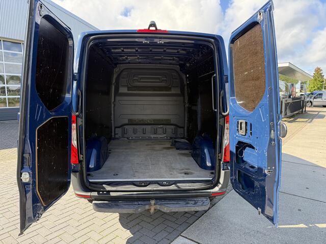 Mercedes-Benz 311 CDI Sprinter 2.2 L1H1 ** Leder ** 3-zits ** Bluetooth ** Camera ** NAP!!