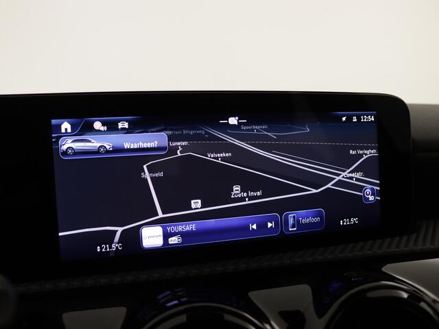 Mercedes-Benz A-KLASSE 250 e Star Edition | Dodehoekassistent | Parkeerpakket met achteruitrijcamera | High-performance led-koplampen | Extra USB-poorten | Verwarmde stoelen vooraan | Zitcomfortpakket | Spiegelpakket |