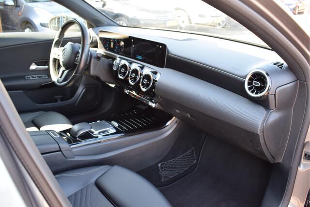 Mercedes-Benz A-KLASSE 200 Advantage Automaat Half-leer