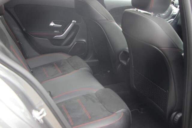 Mercedes-Benz A-KLASSE 250 Premium Plus