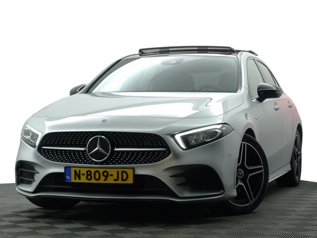 Mercedes-Benz A-KLASSE 180 AMG Night Edition Aut- Panodak I Sfeerverlichting I Xenon Led I Camera I Sport Interieur