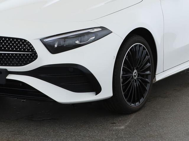 Mercedes-Benz A-KLASSE 250 e AMG Plug-In Hybride | AMG Line Advanced Plus | 19 Inch AMG Velgen | Night Pakket | Mutibeam LED koplampen | Inclusief 24 maanden Mercedes-Benz Certified garantie voor Europa.