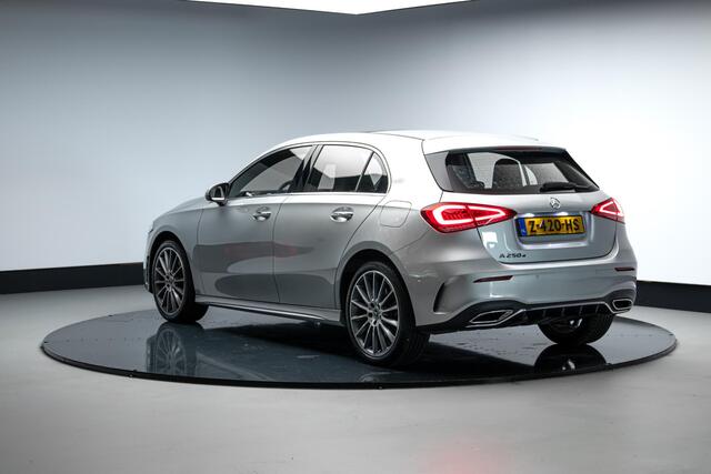 Mercedes-Benz A-KLASSE 250 e AMG Line