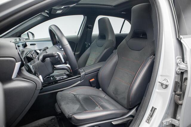 Mercedes-Benz A-KLASSE 250 e AMG Line