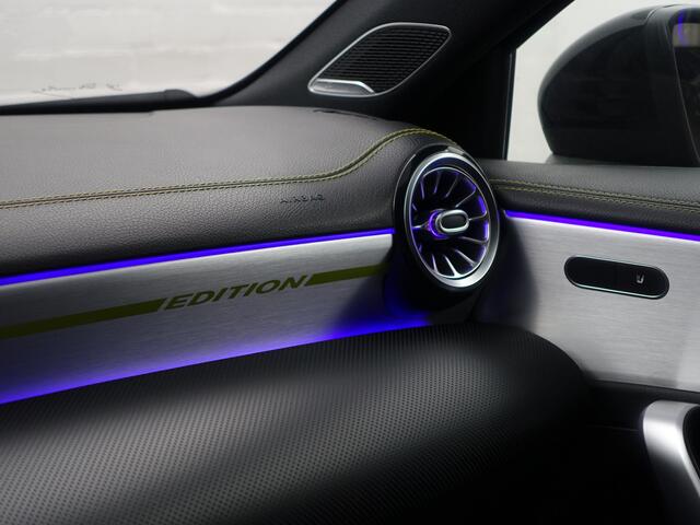 Mercedes-Benz A-KLASSE 250 AMG Yellow Art Aut- Panoramadak, Burmester Audio, Sfeerverlichting, Xenon Led, Stoelverwarming