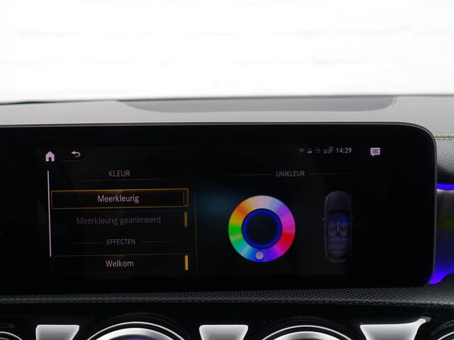 Mercedes-Benz A-KLASSE 250 AMG Yellow Art Aut- Panoramadak, Burmester Audio, Sfeerverlichting, Xenon Led, Stoelverwarming