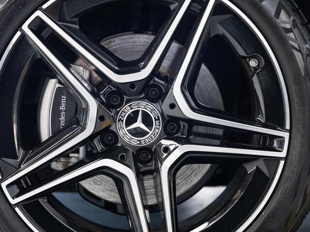Mercedes-Benz A-KLASSE 180 AMG Line Panorama dak
