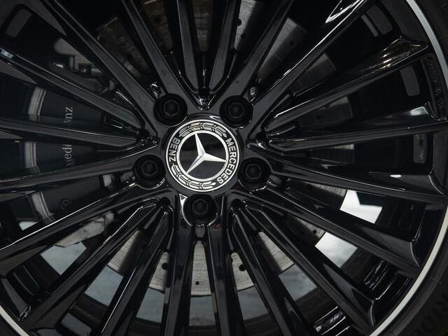 Mercedes-Benz A-KLASSE 250 e AMG Line Premium PLUS | Panorama dak