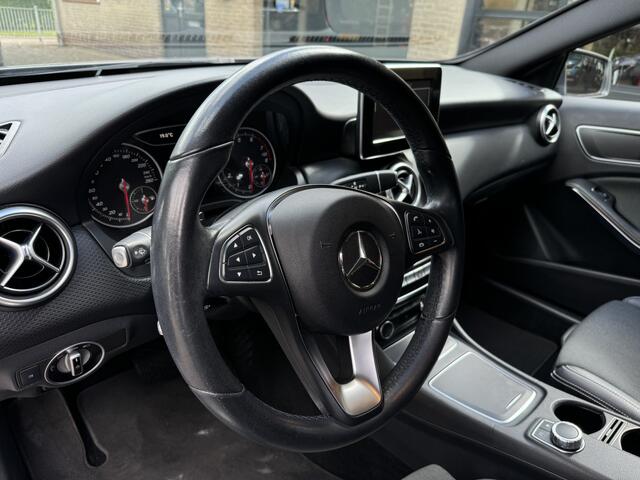 Mercedes-Benz A-KLASSE 160 Ambition Automaat Navi Led Kuipstoelen