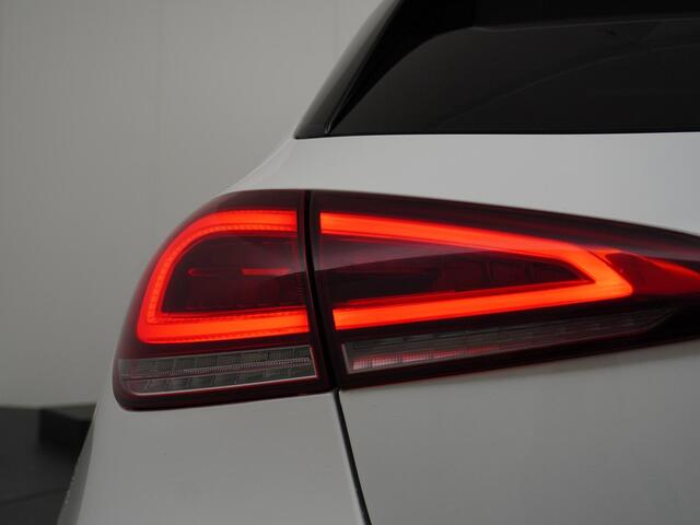 Mercedes-Benz A-KLASSE 180 AMG