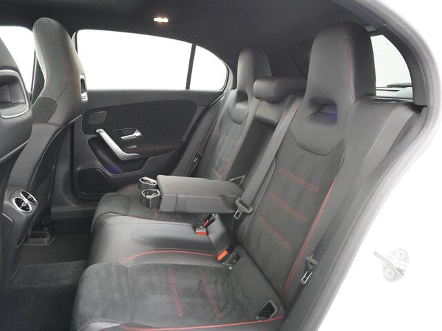 Mercedes-Benz A-KLASSE 180 AMG