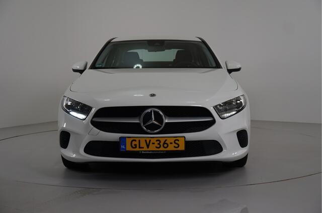 Mercedes-Benz A-KLASSE 250 e | Camera | Navigatie | Cruise | Stl. verw. |