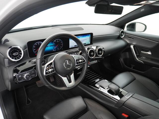 Mercedes-Benz A-KLASSE 200 Premium Plus