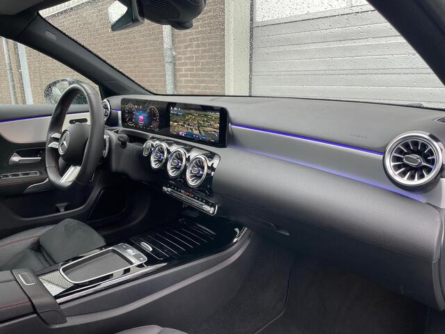 Mercedes-Benz A-KLASSE 250 e AMG Line | Panoramadak | Nightpakket |