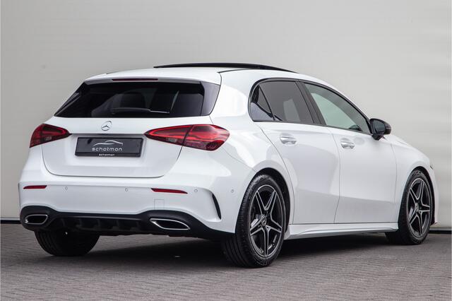 Mercedes-Benz A-KLASSE 200 AMG Premium, Pano, Nightpack, Facelift, Widescreen, Sfeerverlichting