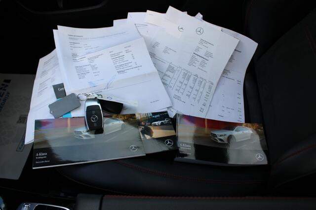 Mercedes-Benz A-KLASSE 180 136pk Business AMG Upgrade ECC/cruise/camera/navi