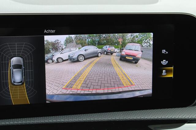 Mercedes-Benz A-KLASSE 180 136pk Business AMG Upgrade ECC/cruise/camera/navi