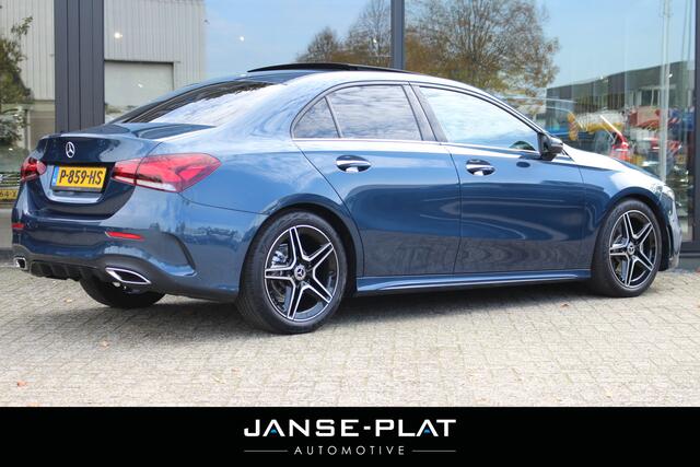 Mercedes-Benz A-KLASSE 180 AUT AMG | Pano | Widescreen | Afn. Trekhaak | Sfeerverlichting