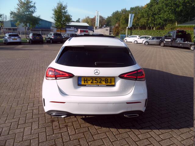 Mercedes-Benz A-KLASSE 180 Business Solution AMG