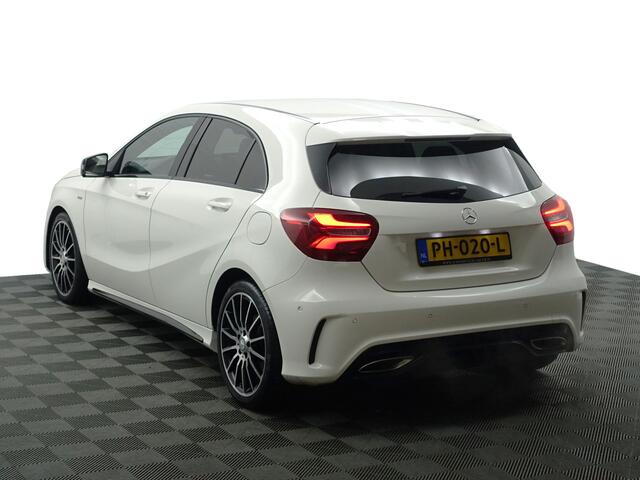 Mercedes-Benz A-KLASSE 180 AMG White Art Edition Aut- Night Package, Sfeerverlichting, Camera, Keyless, Xenon Led, Dynamic Select