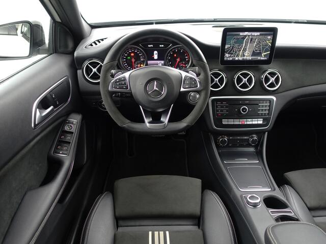 Mercedes-Benz A-KLASSE 180 AMG White Art Edition Aut- Night Package, Sfeerverlichting, Camera, Keyless, Xenon Led, Dynamic Select