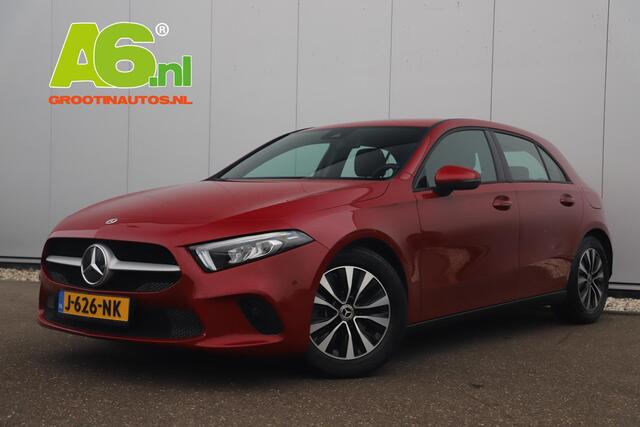 Mercedes-Benz A-KLASSE 160 Business Solution Widescreen Full LED Navigatie Camera Clima Lane Assist Cruise Parkeersensors Carplay Android 16 inch LMV Stoelverwarming