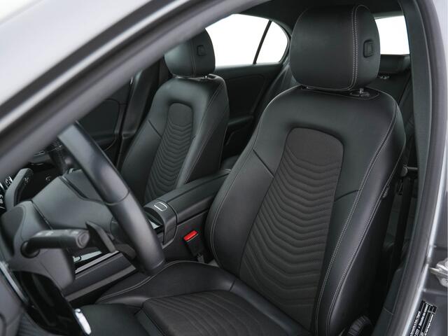Mercedes-Benz A-KLASSE 180 Advantage Style-Pack Aut. *WIDESCREEN-VIRTUAL-COCKPIT | DAB | LEDER-MICROFIBRE | CAMERA | NAVI-FULLMAP | ECC | PDC | CRUISE | APP-CONNECT | SPORT-SEATS | 16"ALU*