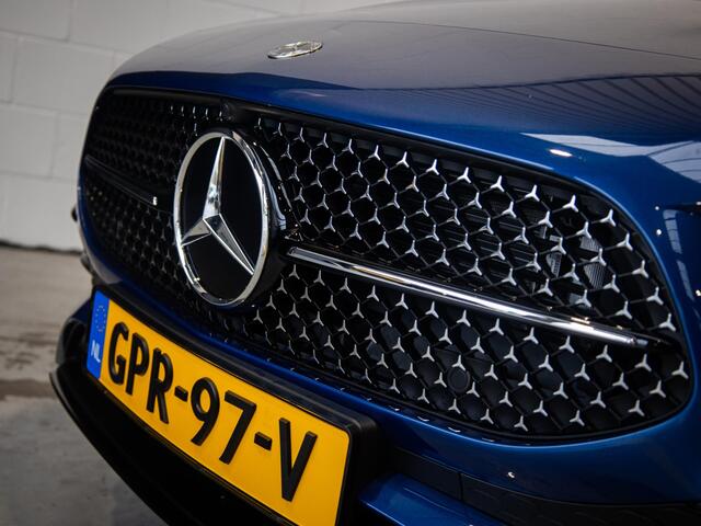 Mercedes-Benz A-KLASSE 250 e Star Edition AMG Line Panorama dak