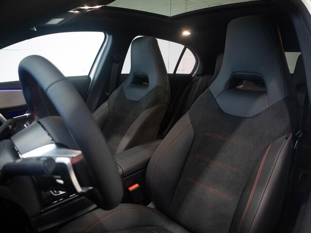 Mercedes-Benz A-KLASSE 250 e Star Edition AMG Line Panorama dak