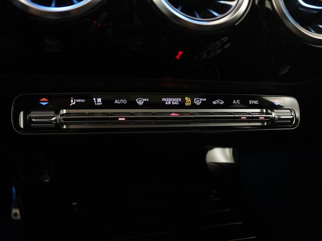 Mercedes-Benz A-KLASSE A35 AMG 4MATIC | AMG Nightpakket | Smartphone-integratie | AMG Aerodynamica pakket | Panoramaschuifdak | Burmester surround sound system | Extra USB-poorten | Sfeerverlichting |